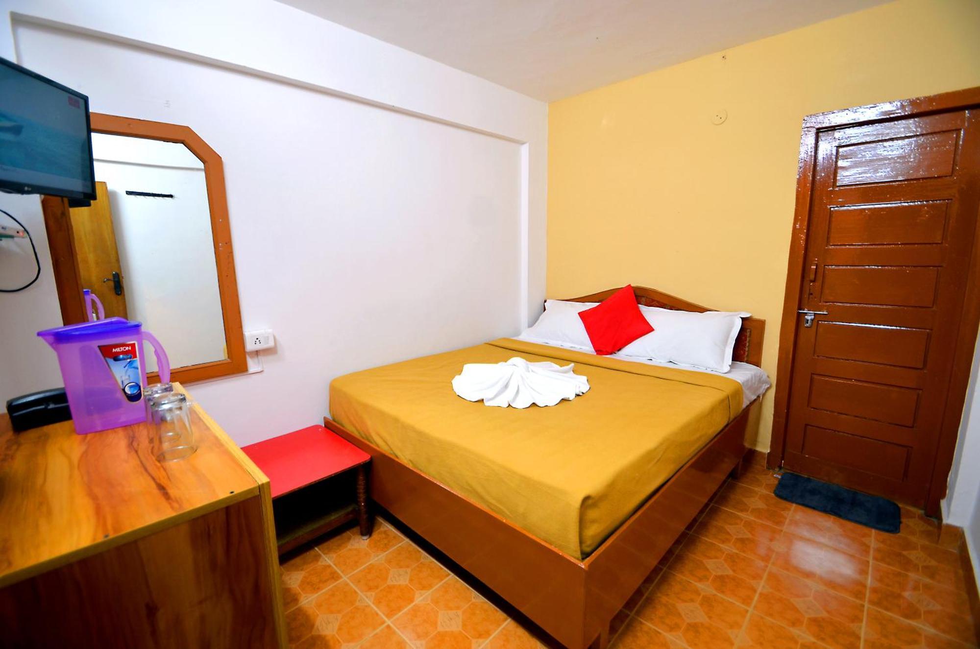 Estay Sk Residency Утакаманд Экстерьер фото